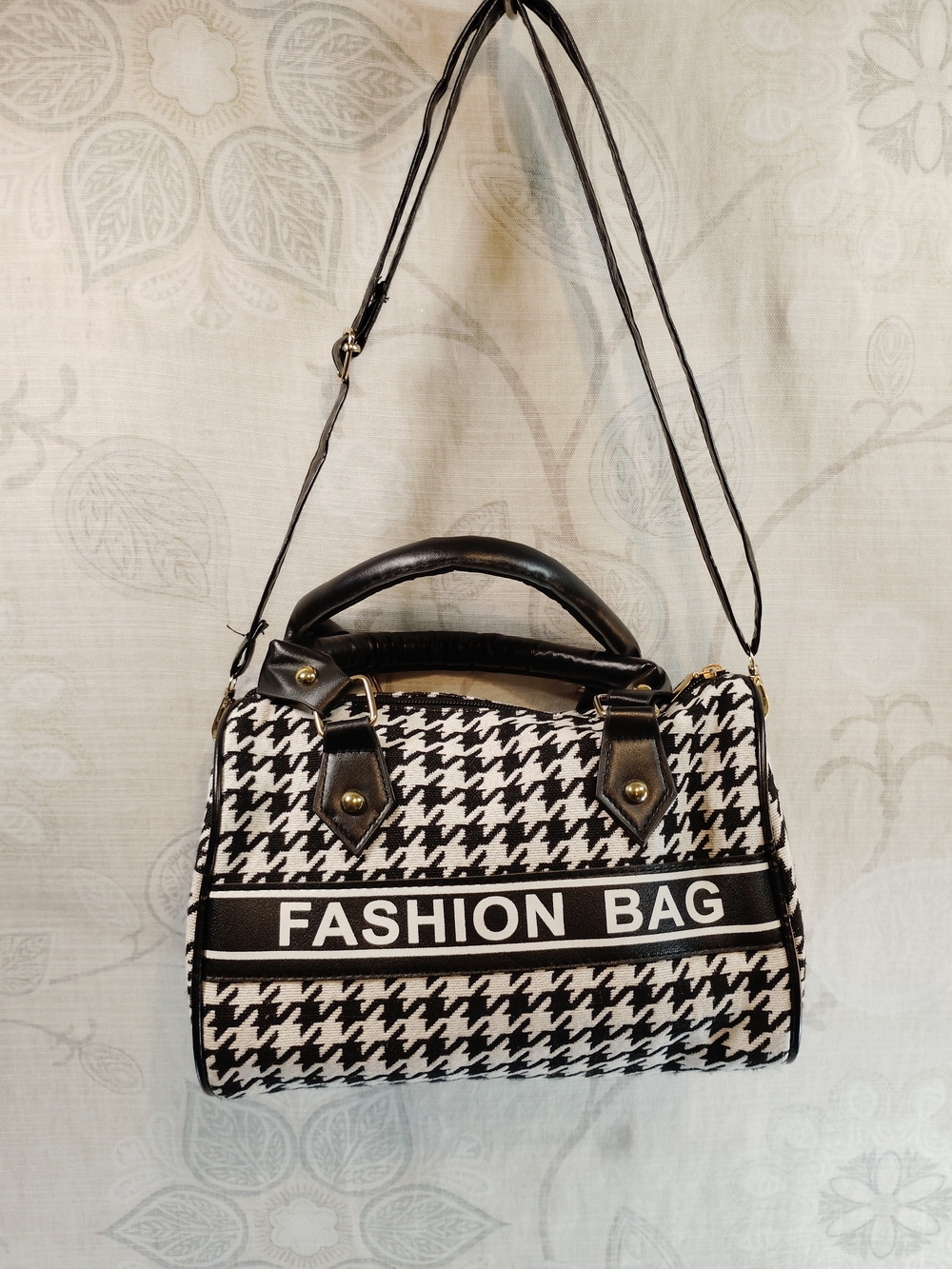Fashion Bag Women's Black & White Houndstooth Crossbody Satchel
